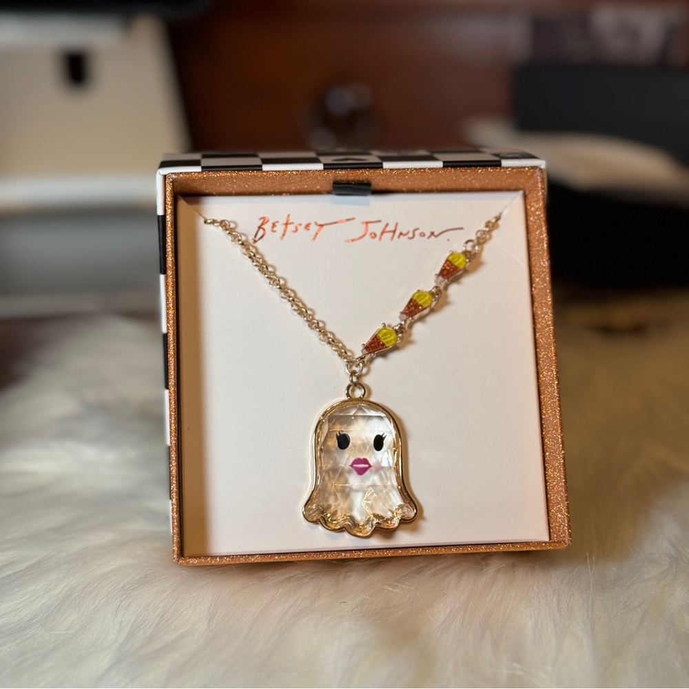 BETSY JOHNSON clear ghost Necklace